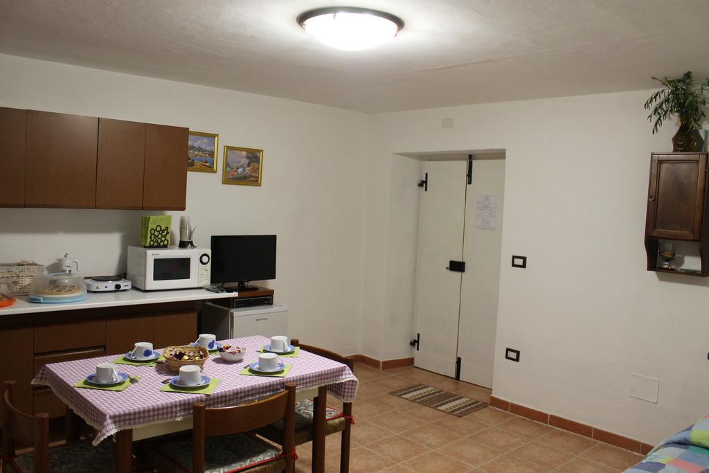 B&B Il Poggetto Serra SantʼAbbondio Exteriér fotografie